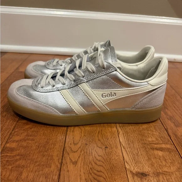 Gola Viper Metallic Silver Sneaker (Size 8 / 39) - Picture 2 of 9